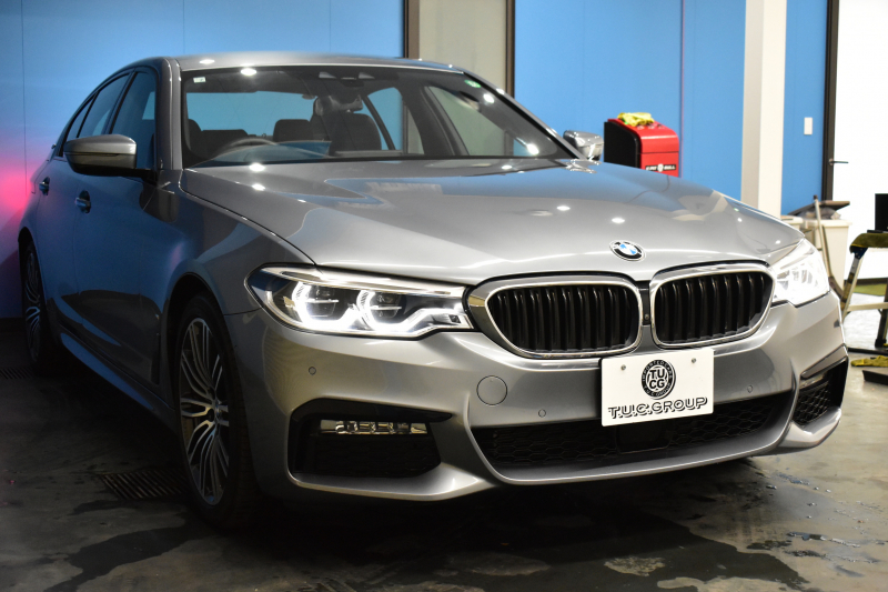 BMW 5シリーズ 530e Mｽﾎﾟｰﾂ PHEV ｲﾉﾍﾞｰｼｮﾝP 全席ﾋｰﾀｰ付黒革 HUD ｱﾀﾞﾌﾟﾃｨﾌﾞLEDﾍｯﾄﾞﾗｲﾄ 追従ACC 車線変更警告 ｼﾞｪｽﾁｬｰC ﾀｯﾁﾊﾟﾈﾙ対応iﾄﾞﾗｲﾌﾞHDDﾅﾋﾞﾌﾙｾｸﾞ 3Dﾋﾞｭｰ Pｱｼｽﾄﾌﾟﾗｽ 電動ﾄﾗﾝｸ  19AW 2年保証