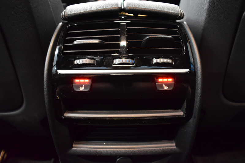 BMW 5シリーズ 530e Mｽﾎﾟｰﾂ PHEV ｲﾉﾍﾞｰｼｮﾝP 全席ﾋｰﾀｰ付黒革 HUD ｱﾀﾞﾌﾟﾃｨﾌﾞLEDﾍｯﾄﾞﾗｲﾄ 追従ACC 車線変更警告 ｼﾞｪｽﾁｬｰC ﾀｯﾁﾊﾟﾈﾙ対応iﾄﾞﾗｲﾌﾞHDDﾅﾋﾞﾌﾙｾｸﾞ 3Dﾋﾞｭｰ Pｱｼｽﾄﾌﾟﾗｽ 電動ﾄﾗﾝｸ  19AW 2年保証