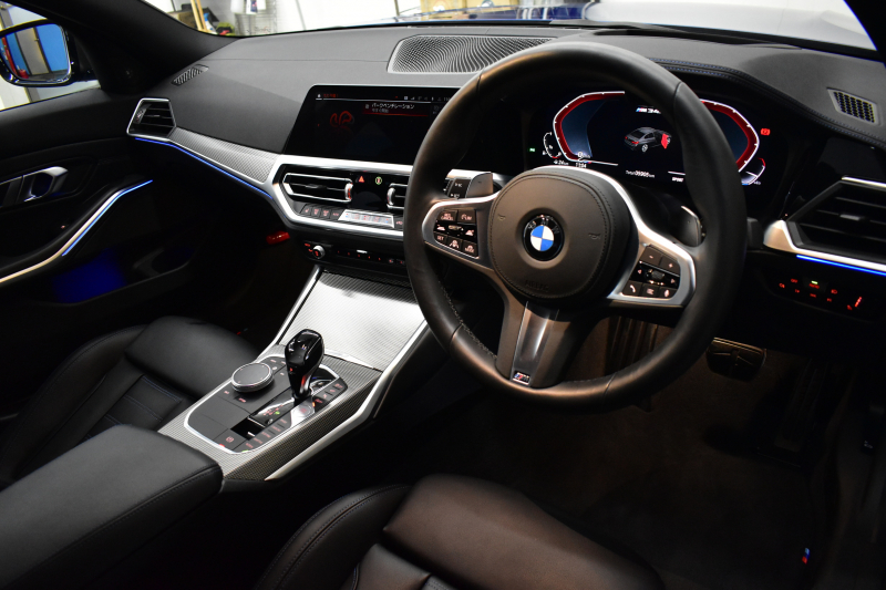 BMW 3シリーズ M340i Xﾄﾞﾗｲﾌﾞ ｲﾉﾍﾞｰｼｮﾝP ﾋｰﾀｰ付黒革 ACC HUD ﾚｰｻﾞｰLEDﾗｲﾄ 可変Mｻｽ 19AW Mｽﾎﾟｰﾂﾌﾞﾚｰｷ ｼﾞｪｽﾁｬｰC付ﾀｯﾁﾊﾟﾈﾙﾅﾋﾞ全周囲ｶﾒ駐車ｱｼｽﾄ ﾊｰﾏﾝｶｰﾄﾞﾝ 側面衝突&車線変更&逸脱警告 2年保証