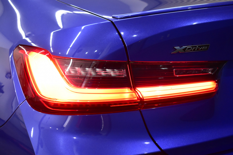 BMW 3シリーズ M340i Xﾄﾞﾗｲﾌﾞ ｲﾉﾍﾞｰｼｮﾝP ﾋｰﾀｰ付黒革 ACC HUD ﾚｰｻﾞｰLEDﾗｲﾄ 可変Mｻｽ 19AW Mｽﾎﾟｰﾂﾌﾞﾚｰｷ ｼﾞｪｽﾁｬｰC付ﾀｯﾁﾊﾟﾈﾙﾅﾋﾞ全周囲ｶﾒ駐車ｱｼｽﾄ ﾊｰﾏﾝｶｰﾄﾞﾝ 側面衝突&車線変更&逸脱警告 2年保証