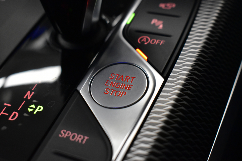 BMW 3シリーズ M340i Xﾄﾞﾗｲﾌﾞ ｲﾉﾍﾞｰｼｮﾝP ﾋｰﾀｰ付黒革 ACC HUD ﾚｰｻﾞｰLEDﾗｲﾄ 可変Mｻｽ 19AW Mｽﾎﾟｰﾂﾌﾞﾚｰｷ ｼﾞｪｽﾁｬｰC付ﾀｯﾁﾊﾟﾈﾙﾅﾋﾞ全周囲ｶﾒ駐車ｱｼｽﾄ ﾊｰﾏﾝｶｰﾄﾞﾝ 側面衝突&車線変更&逸脱警告 2年保証