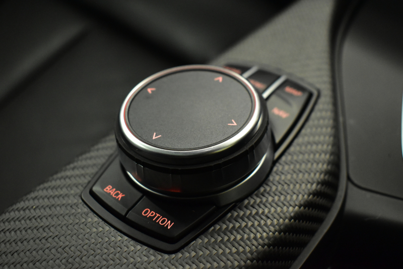 BMW Mシリーズ M2 MDCT 7速DCT LCI後期 ｾﾚｸﾄP ｻﾝﾙｰﾌ ﾊｰﾏﾝｶｰﾄﾞﾝ ﾌﾙｾｸﾞTV ﾋｰﾀｰ付黒革 LEDﾍｯﾄﾞﾗｲﾄ&ﾃｰﾙ ﾀｯﾁﾊﾟﾈﾙHDDﾅﾋﾞ Bｶﾒﾗ ﾘｱPDC 19AW 車線逸脱&歩行者警告 衝突軽減ﾌﾞﾚｰｷ ｶｰﾎﾞﾝｲﾝﾃﾘｱ 2年保証