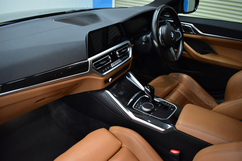 BMW 4シリーズ M440i xDriveｸﾞﾗﾝｸｰﾍﾟ 1ｵｰﾅｰ ﾋｰﾀｰ付茶革Mｽﾎﾟｰﾂｼｰﾄ ｲﾉﾍﾞｰｼｮﾝ&ｻｳﾝﾄﾞ&ﾊｲﾗｲﾝP ﾚｰｻﾞｰLEDﾍｯﾄﾞﾗｲﾄ HUD Mｽﾎﾟｰﾂﾃﾞﾌ&ﾌﾞﾚｰｷ 可変Mｻｽ ﾗｲﾌﾞｺｯｸﾋﾟｯﾄ全周囲ｶﾒﾗ Pｱｼｽﾄ LCW Apple Car Play ﾌﾙｾｸﾞ harman/kardon 19AW 2年保証