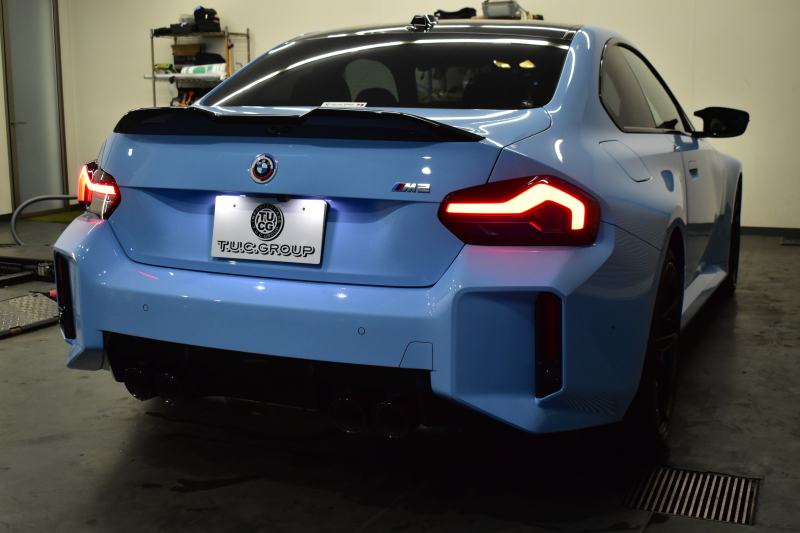 BMW Mシリーズ M2ｸｰﾍﾟ 6速MT 新車保証R8年4月迄 ｶｰﾎﾞﾝﾙｰﾌ ﾊｲﾗｲﾝP ｶｰﾌﾞﾄﾞﾃﾞｨｽﾌﾟﾚｲ ﾋｰﾀｰ付黒革Mｽﾎﾟｰﾂｼｰﾄ(専用ﾊｲﾗｲﾄ付) ｶｰﾎﾞﾝｲﾝﾃﾘｱﾄﾘﾑ 可変Mｻｽ Mｺﾝﾊﾟｳﾝﾄﾞﾌﾞﾚｰｷ HUD BMWﾗｲﾌﾞｺｯｸﾋﾟｯﾄ ﾅﾋﾞ ｱｯﾌﾟﾙｶｰﾌﾟﾚｲ LEDﾍｯﾄﾞﾗｲﾄ 2年保証