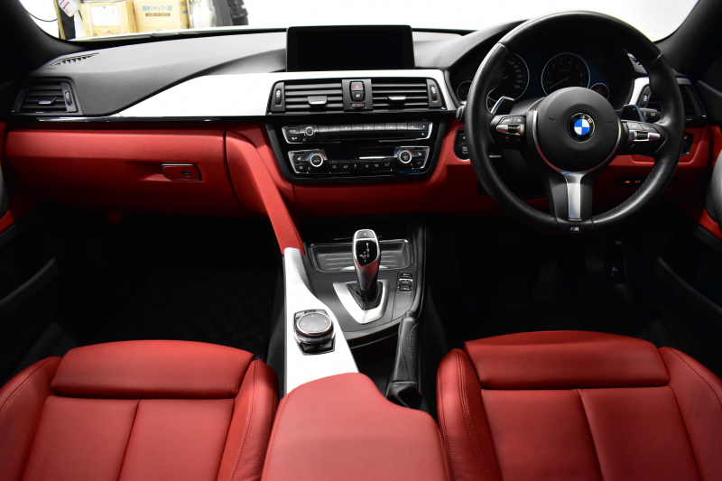 BMW 4シリーズ 420iｸﾞﾗﾝｸｰﾍﾟ Mｽﾎﾟｰﾂ 1ｵｰﾅｰ 追従ACC LEDﾍｯﾄﾞﾗｲﾄ&ﾌｫｸﾞ ﾋｰﾀｰ付赤革 18AW 車線逸脱&歩行者警告 ﾀｯﾁﾊﾟｯﾄﾞHDDﾅﾋﾞ Bｶﾒﾗ ﾘｱPDC 社外Fｶﾒﾗ 電動ﾘﾔｹﾞｰﾄ ｽﾏｰﾄｷｰ 2年保証