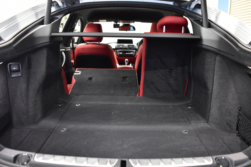 BMW 4シリーズ 420iｸﾞﾗﾝｸｰﾍﾟ Mｽﾎﾟｰﾂ 1ｵｰﾅｰ 追従ACC LEDﾍｯﾄﾞﾗｲﾄ&ﾌｫｸﾞ ﾋｰﾀｰ付赤革 18AW 車線逸脱&歩行者警告 ﾀｯﾁﾊﾟｯﾄﾞHDDﾅﾋﾞ Bｶﾒﾗ ﾘｱPDC 社外Fｶﾒﾗ 電動ﾘﾔｹﾞｰﾄ ｽﾏｰﾄｷｰ 2年保証