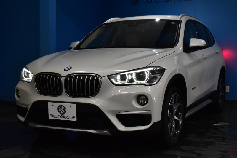 BMW X1 Xdrive18d Xﾗｲﾝ 期間限定特別掲載 4WD ﾊｲﾗｲﾝ&ｺﾝﾌｫｰﾄ&ｱﾄﾞﾊﾞﾝｽﾄﾞｱｸﾃｨﾌﾞｾｰﾌﾃｨP 追従ACC HUD ﾋｰﾀｰ付電動ｵｲｽﾀｰﾚｻﾞｰ LEDﾍｯﾄﾞﾗｲﾄ 18AW 衝突軽減B ﾀｯﾁﾊﾟﾈﾙﾅﾋﾞ Bｶﾒﾗ 前後PDC Pｱｼｽﾄ 電動Rｹﾞｰﾄ ｽﾏｰﾄｷｰ  2年保証