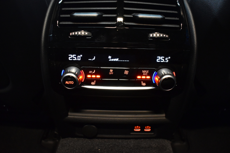 BMW 5シリーズ 540i Xﾄﾞﾗｲﾌﾞ Mｽﾎﾟｰﾂ 型式変更後ﾓﾃﾞﾙ 4WD ｺﾝﾌｫｰﾄ&ｾﾚｸﾄ&ﾊｲﾗｲﾝP ﾗｲﾌﾞｺｯｸﾋﾟｯﾄ ｻﾝﾙｰﾌ harman/kardon Fﾍﾞﾝﾁﾚｰｼｮﾝ&ﾏｯｻｰｼﾞ 全席ﾋｰﾀｰ付黒革 Mｽﾎﾟｰﾂﾌﾞﾚｰｷ LEDﾍｯﾄﾞ 液晶ﾒｰﾀｰ ACC HUD LCW  ﾀｯﾁﾊﾟﾈﾙﾅﾋﾞ全周囲ｶﾒﾗ ﾌﾙｾｸﾞ 2年保証