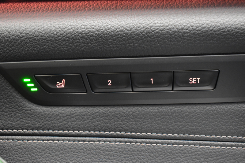 BMW 5シリーズ 540i Xﾄﾞﾗｲﾌﾞ Mｽﾎﾟｰﾂ 型式変更後ﾓﾃﾞﾙ 4WD ｺﾝﾌｫｰﾄ&ｾﾚｸﾄ&ﾊｲﾗｲﾝP ﾗｲﾌﾞｺｯｸﾋﾟｯﾄ ｻﾝﾙｰﾌ harman/kardon Fﾍﾞﾝﾁﾚｰｼｮﾝ&ﾏｯｻｰｼﾞ 全席ﾋｰﾀｰ付黒革 Mｽﾎﾟｰﾂﾌﾞﾚｰｷ LEDﾍｯﾄﾞ 液晶ﾒｰﾀｰ ACC HUD LCW  ﾀｯﾁﾊﾟﾈﾙﾅﾋﾞ全周囲ｶﾒﾗ ﾌﾙｾｸﾞ 2年保証