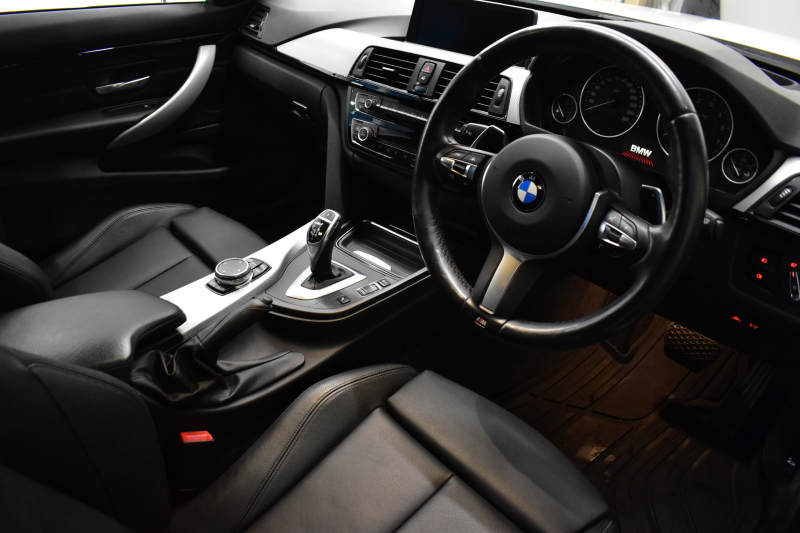 BMW 4シリーズ 428iｸｰﾍﾟ Mｽﾎﾟｰﾂ ｱﾄﾞﾊﾞﾝｽﾄﾞｱｸﾃﾃｨﾌﾞｾｰﾌﾃｨP 追従ACC LEDﾍｯﾄﾞﾗｲﾄ HUD ﾋｰﾀｰ付黒革 19AW 車線逸脱&歩行者警告 衝突軽減ﾌﾞﾚｰｷ ﾀｯﾁﾊﾟｯﾄﾞiﾄﾞﾗｲﾌﾞﾅﾋﾞ ﾌﾙｾｸﾞ 前後PDC Bｶﾒﾗ ﾊﾟﾄﾞﾙｼﾌﾄ ｽﾏｰﾄｷｰ 2年保証