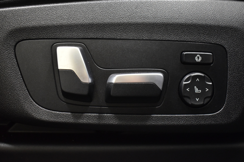 BMW X3 Xﾄﾞﾗｲﾌﾞ 20d Mｽﾎﾟｰﾂ ﾊｲﾗｲﾝP LEDﾍｯﾄﾞﾗｲﾄ&ﾃｰﾙ 追従ACC HUD 全席ﾋｰﾀｰ付黒革 LCW ﾀｯﾁﾊﾟﾈﾙHDDﾅﾋﾞ ﾌﾙｾｸﾞ 360度ｶﾒﾗ3Dﾋﾞｭｰ Bｶﾒﾗ 電動Rｹﾞｰﾄ ﾜｲﾔﾚｽ充電 19AW 2年保証