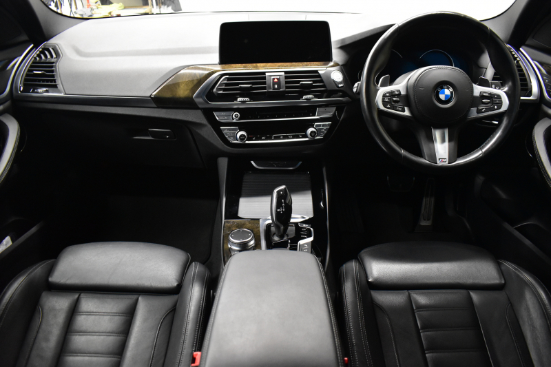 BMW X3 Xﾄﾞﾗｲﾌﾞ 20d Mｽﾎﾟｰﾂ ﾊｲﾗｲﾝP LEDﾍｯﾄﾞﾗｲﾄ&ﾃｰﾙ 追従ACC HUD 全席ﾋｰﾀｰ付黒革 LCW ﾀｯﾁﾊﾟﾈﾙHDDﾅﾋﾞ ﾌﾙｾｸﾞ 360度ｶﾒﾗ3Dﾋﾞｭｰ Bｶﾒﾗ 電動Rｹﾞｰﾄ ﾜｲﾔﾚｽ充電 19AW 2年保証
