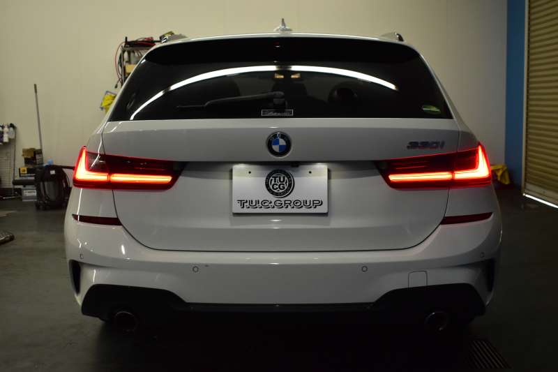 BMW 3シリーズ 330iﾂｰﾘﾝｸﾞ Mｽﾎﾟｰﾂ 高出力 ｲﾉﾍﾞｰｼｮﾝ&ﾊｲﾗｲﾝ&ｻｳﾝﾄﾞ＆ｺﾝﾌｫｰﾄP ﾚｰｻﾞｰLEDﾗｲﾄ ﾋｰﾀｰ付黒革 ACC HUD 19AW Mｽﾎﾟｰﾂﾌﾞﾚｰｷ ﾊﾟｰｷﾝｸﾞｱｼｽﾄ+ 全周囲ｶﾒﾗ ｼﾞｪｽﾁｬｰC対応ﾀｯﾁﾊﾟﾈﾙﾅﾋﾞ ｱｯﾌﾟﾙｶｰﾌﾟﾚｲ 電動Rｹﾞｰﾄ ﾜｲﾔﾚｽ充電2年保証