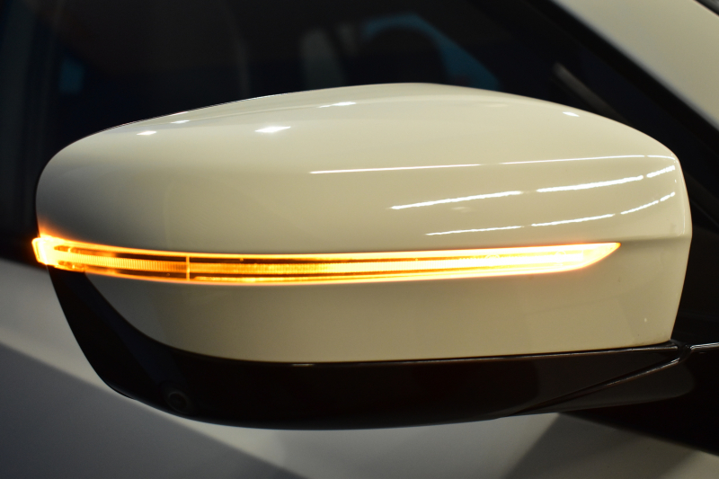 BMW 3シリーズ 330iﾂｰﾘﾝｸﾞ Mｽﾎﾟｰﾂ 高出力 ｲﾉﾍﾞｰｼｮﾝ&ﾊｲﾗｲﾝ&ｻｳﾝﾄﾞ＆ｺﾝﾌｫｰﾄP ﾚｰｻﾞｰLEDﾗｲﾄ ﾋｰﾀｰ付黒革 ACC HUD 19AW Mｽﾎﾟｰﾂﾌﾞﾚｰｷ ﾊﾟｰｷﾝｸﾞｱｼｽﾄ+ 全周囲ｶﾒﾗ ｼﾞｪｽﾁｬｰC対応ﾀｯﾁﾊﾟﾈﾙﾅﾋﾞ ｱｯﾌﾟﾙｶｰﾌﾟﾚｲ 電動Rｹﾞｰﾄ ﾜｲﾔﾚｽ充電2年保証