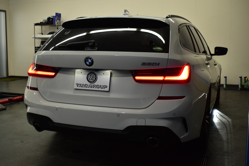 BMW 3シリーズ 330iﾂｰﾘﾝｸﾞ Mｽﾎﾟｰﾂ 高出力 ｲﾉﾍﾞｰｼｮﾝ&ﾊｲﾗｲﾝ&ｻｳﾝﾄﾞ＆ｺﾝﾌｫｰﾄP ﾚｰｻﾞｰLEDﾗｲﾄ ﾋｰﾀｰ付黒革 ACC HUD 19AW Mｽﾎﾟｰﾂﾌﾞﾚｰｷ ﾊﾟｰｷﾝｸﾞｱｼｽﾄ+ 全周囲ｶﾒﾗ ｼﾞｪｽﾁｬｰC対応ﾀｯﾁﾊﾟﾈﾙﾅﾋﾞ ｱｯﾌﾟﾙｶｰﾌﾟﾚｲ 電動Rｹﾞｰﾄ ﾜｲﾔﾚｽ充電2年保証