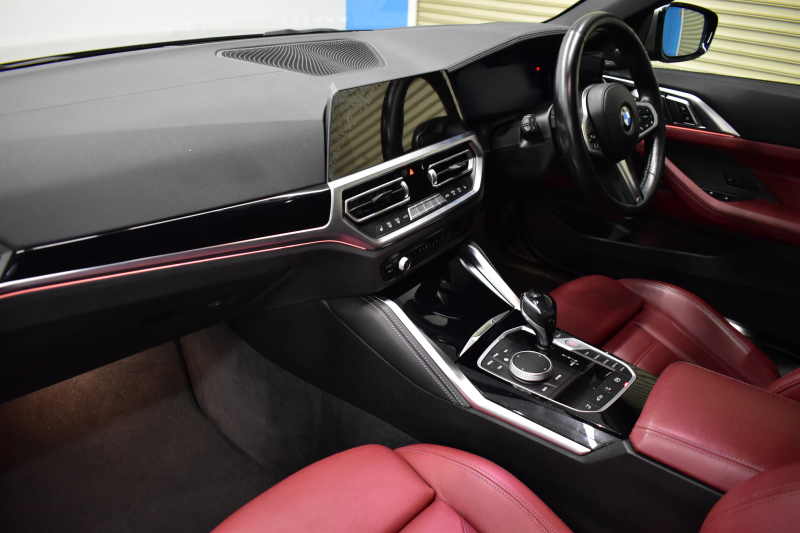 BMW 4シリーズ M440i xDriveｶﾌﾞﾘｵﾚ 1ｵｰﾅｰ ﾋｰﾀｰ付赤革 ﾋﾟｱﾉﾌﾞﾗｯｸｲﾝﾃﾘｱﾄﾘﾑ ｴｱｶﾗｰ ﾚｰｻﾞｰLEDﾍｯﾄﾞﾗｲﾄ HUD Mｽﾎﾟｰﾂﾃﾞﾌ&ﾌﾞﾚｰｷ 可変Mｻｽ ﾗｲﾌﾞｺｯｸﾋﾟｯﾄﾀｯﾁﾊﾟﾈﾙﾅﾋﾞ全周囲ｶﾒﾗ Pｱｼｽﾄ LCW Apple Car Play ﾌﾙｾｸﾞ harman/kardon 19AW 2年保証