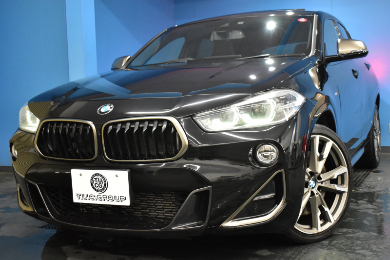 BMW X2 M35i 4WD ｾﾚｸﾄ&ｱﾄﾞﾊﾞﾝｽﾄﾞｱｸﾃｨﾌﾞｾｰﾌﾃｨ‐&ｺﾝﾌｫｰﾄP ﾊﾟﾉﾗﾏｻﾝﾙｰﾌ LEDﾍｯﾄﾞﾗｲﾄ 追従ACC HUD ﾋｰﾀｰ付電動茶革 社外後席ﾋｰﾀｰ 20AW 衝突軽減B 車線逸脱&歩行者警告 ﾀｯﾁﾊﾟﾈﾙHDDﾅﾋﾞBｶﾒﾗ 電動Rｹﾞｰﾄ 2年保証