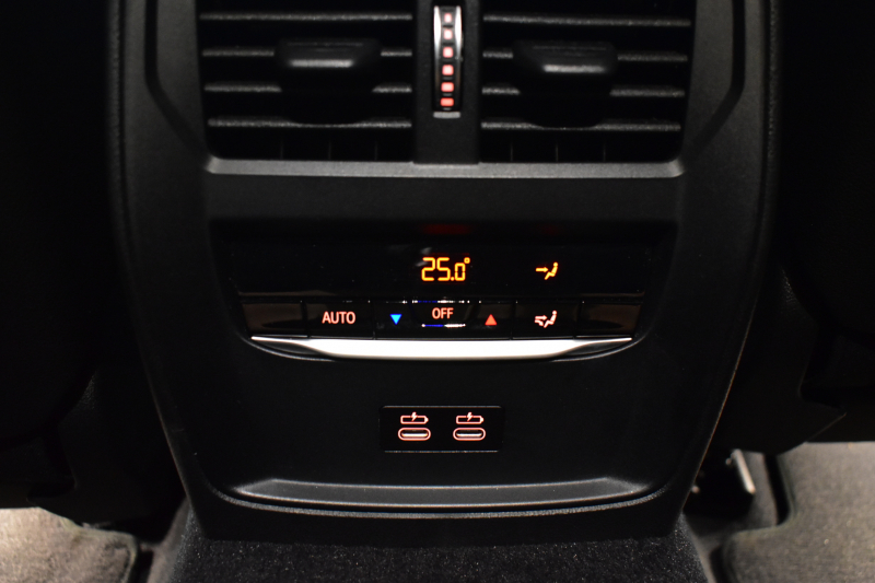 BMW 4シリーズ M440i xDriveｸｰﾍﾟ ﾋｰﾀｰ付茶革Mｽﾎﾟｰﾂｼｰﾄ ｲﾉﾍﾞｰｼｮﾝ&ｺﾝﾌｫｰﾄP ﾚｰｻﾞｰLEDﾍｯﾄﾞﾗｲﾄ ACC HUD Mｽﾎﾟｰﾂﾃﾞﾌ&ﾌﾞﾚｰｷ 可変Mｻｽ ﾗｲﾌﾞｺｯｸﾋﾟｯﾄ全周囲ｶﾒﾗ Pｱｼｽﾄ LCW Apple Car Play ﾌﾙｾｸﾞ harman/kardon 19AW 2年保証