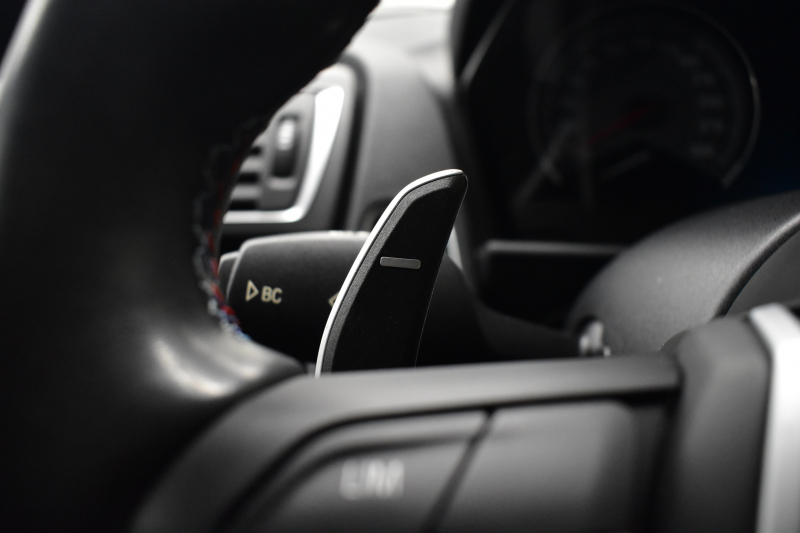 BMW Mシリーズ M2ｸｰﾍﾟ MDCT 7速DCT harman/kardon ﾋｰﾀｰ付黒革 LEDﾘﾝｸﾞｷｾﾉﾝﾍｯﾄﾞﾗｲﾄ ﾀｯﾁﾊﾟｯﾄﾞHDDﾅﾋﾞ 19AW  車線逸脱&歩行者警告 衝突軽減ﾌﾞﾚｰｷ ｶｰﾎﾞﾝｲﾝﾃﾘｱ Bｶﾒﾗ iｽﾄｯﾌﾟ ｽﾏｰﾄｷｰ 2年保証