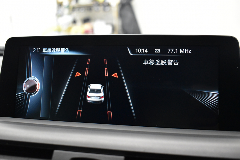 BMW Mシリーズ M2ｸｰﾍﾟ MDCT 7速DCT harman/kardon ﾋｰﾀｰ付黒革 LEDﾘﾝｸﾞｷｾﾉﾝﾍｯﾄﾞﾗｲﾄ ﾀｯﾁﾊﾟｯﾄﾞHDDﾅﾋﾞ 19AW  車線逸脱&歩行者警告 衝突軽減ﾌﾞﾚｰｷ ｶｰﾎﾞﾝｲﾝﾃﾘｱ Bｶﾒﾗ iｽﾄｯﾌﾟ ｽﾏｰﾄｷｰ 2年保証