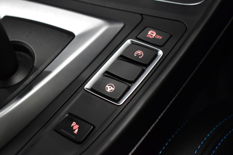 BMW Mシリーズ M2 ｺﾝﾍﾟﾃｨｼｮﾝ MDCT 7速DCT LCI後期  ﾊｰﾏﾝｶｰﾄﾞﾝ 専用410馬力ｴﾝｼﾞﾝ LEDﾍｯﾄﾞﾗｲﾄ&ﾃｰﾙ ﾋｰﾀｰ付黒革 ﾀｯﾁﾊﾟﾈﾙHDDﾅﾋﾞBｶﾒﾗ 19AW 衝突軽減B 車線逸脱＆歩行者警告 ｶｰﾎﾞﾝｲﾝﾃﾘｱ Mｼｰﾄﾍﾞﾙﾄ 2年保証