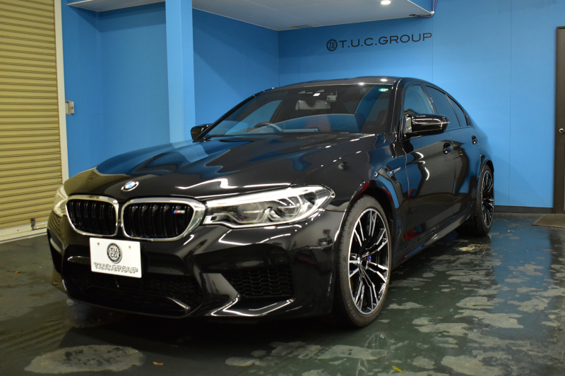 BMW Mシリーズ M5 V8ﾂｲﾝﾀｰﾎﾞ600馬力 MxDrive（4WD//2WD切替可）ｺﾝﾌｫｰﾄP  全席ﾋｰﾀｰ&前席ﾍﾞﾝﾁﾚｰｼｮﾝ&ﾏｯｻｰｼﾞ付ﾌﾞﾗｳﾝ&ﾌﾞﾗｯｸﾚｻﾞｰ ｽﾃｱﾘﾝｸﾞﾋｰﾀｰ ｱﾝﾋﾞｴﾝﾄｴｱP  追従ACC LCW LEDﾍｯﾄﾞﾗｲﾄ HUD 液晶ﾒｰﾀｰ 3Dﾋﾞｭｰ 20AW 2年保証