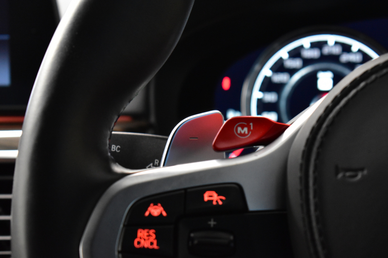 BMW Mシリーズ M5 V8ﾂｲﾝﾀｰﾎﾞ600馬力 MxDrive（4WD//2WD切替可）ｺﾝﾌｫｰﾄP  全席ﾋｰﾀｰ&前席ﾍﾞﾝﾁﾚｰｼｮﾝ&ﾏｯｻｰｼﾞ付ﾌﾞﾗｳﾝ&ﾌﾞﾗｯｸﾚｻﾞｰ ｽﾃｱﾘﾝｸﾞﾋｰﾀｰ ｱﾝﾋﾞｴﾝﾄｴｱP  追従ACC LCW LEDﾍｯﾄﾞﾗｲﾄ HUD 液晶ﾒｰﾀｰ 3Dﾋﾞｭｰ 20AW 2年保証