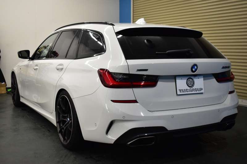 BMW 3シリーズ M340i Xﾄﾞﾗｲﾌﾞ ﾂｰﾘﾝｸﾞ ｲﾉﾍﾞｰｼｮﾝP ﾊﾟﾉﾗﾏｻﾝﾙｰﾌ KW車高調 M Performanceｶｰﾎﾞﾝｲﾝﾃﾘｱ ｲﾉﾍﾞｰｼｮﾝP ﾋｰﾀｰ付黒革 ACC HUD ﾚｰｻﾞｰLEDﾗｲﾄ ﾚｲｽﾞ19AW ｼﾞｪｽﾁｬｰC付ﾀｯﾁﾊﾟﾈﾙﾅﾋﾞ全周囲ｶﾒﾗ駐車ｱｼｽﾄ ﾊｰﾏﾝｶｰﾄﾞﾝ 車線変更&逸脱警告 2年保証