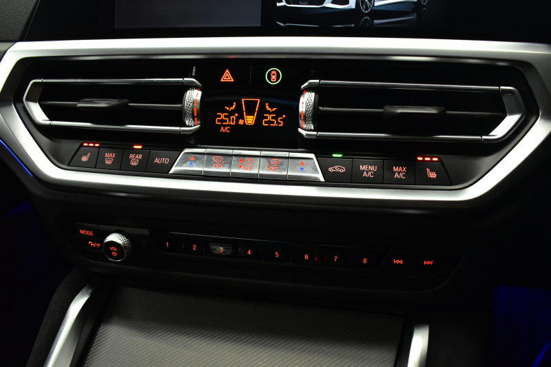 BMW 3シリーズ M340i Xﾄﾞﾗｲﾌﾞ ﾂｰﾘﾝｸﾞ ｲﾉﾍﾞｰｼｮﾝP ﾊﾟﾉﾗﾏｻﾝﾙｰﾌ KW車高調 M Performanceｶｰﾎﾞﾝｲﾝﾃﾘｱ ｲﾉﾍﾞｰｼｮﾝP ﾋｰﾀｰ付黒革 ACC HUD ﾚｰｻﾞｰLEDﾗｲﾄ ﾚｲｽﾞ19AW ｼﾞｪｽﾁｬｰC付ﾀｯﾁﾊﾟﾈﾙﾅﾋﾞ全周囲ｶﾒﾗ駐車ｱｼｽﾄ ﾊｰﾏﾝｶｰﾄﾞﾝ 車線変更&逸脱警告 2年保証