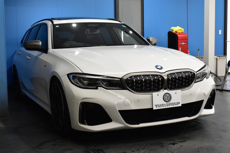 BMW 3シリーズ M340i Xﾄﾞﾗｲﾌﾞ ﾂｰﾘﾝｸﾞ ｲﾉﾍﾞｰｼｮﾝP ﾊﾟﾉﾗﾏｻﾝﾙｰﾌ KW車高調 M Performanceｶｰﾎﾞﾝｲﾝﾃﾘｱ ｲﾉﾍﾞｰｼｮﾝP ﾋｰﾀｰ付黒革 ACC HUD ﾚｰｻﾞｰLEDﾗｲﾄ ﾚｲｽﾞ19AW ｼﾞｪｽﾁｬｰC付ﾀｯﾁﾊﾟﾈﾙﾅﾋﾞ全周囲ｶﾒﾗ駐車ｱｼｽﾄ ﾊｰﾏﾝｶｰﾄﾞﾝ 車線変更&逸脱警告 2年保証