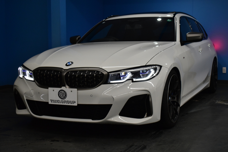 BMW 3シリーズ M340i Xﾄﾞﾗｲﾌﾞ ﾂｰﾘﾝｸﾞ ｲﾉﾍﾞｰｼｮﾝP ﾊﾟﾉﾗﾏｻﾝﾙｰﾌ KW車高調 M Performanceｶｰﾎﾞﾝｲﾝﾃﾘｱ ｲﾉﾍﾞｰｼｮﾝP ﾋｰﾀｰ付黒革 ACC HUD ﾚｰｻﾞｰLEDﾗｲﾄ ﾚｲｽﾞ19AW ｼﾞｪｽﾁｬｰC付ﾀｯﾁﾊﾟﾈﾙﾅﾋﾞ全周囲ｶﾒﾗ駐車ｱｼｽﾄ ﾊｰﾏﾝｶｰﾄﾞﾝ 車線変更&逸脱警告 2年保証