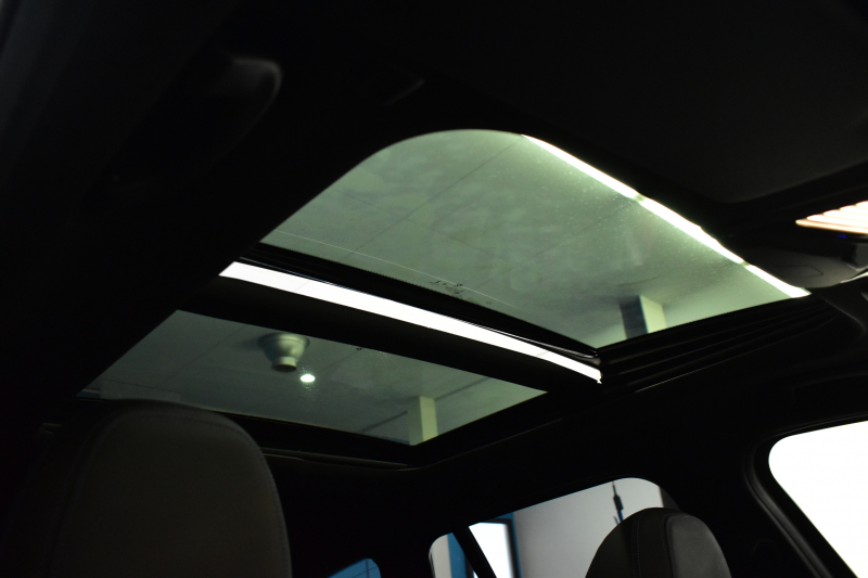 BMW 3シリーズ M340i Xﾄﾞﾗｲﾌﾞ ﾂｰﾘﾝｸﾞ ｲﾉﾍﾞｰｼｮﾝP ﾊﾟﾉﾗﾏｻﾝﾙｰﾌ KW車高調 M Performanceｶｰﾎﾞﾝｲﾝﾃﾘｱ ｲﾉﾍﾞｰｼｮﾝP ﾋｰﾀｰ付黒革 ACC HUD ﾚｰｻﾞｰLEDﾗｲﾄ ﾚｲｽﾞ19AW ｼﾞｪｽﾁｬｰC付ﾀｯﾁﾊﾟﾈﾙﾅﾋﾞ全周囲ｶﾒﾗ駐車ｱｼｽﾄ ﾊｰﾏﾝｶｰﾄﾞﾝ 車線変更&逸脱警告 2年保証