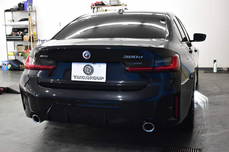 BMW 3シリーズ 320d Xﾄﾞﾗｲﾌﾞ Mｽﾎﾟｰﾂ ｺﾝﾌｫｰﾄP 4WD LCI後期 新車保証R8年4月迄 ｶｰﾌﾞﾄﾞﾃﾞｨｽﾌﾟﾚｲ ﾋｰﾀｰ付白革 LEDﾍｯﾄﾞﾗｲﾄ 19AW Pｱｼｽﾄﾌﾟﾗｽ 3Dﾋﾞｭｰ全周囲ｶﾒﾗ BMWﾗｲﾌﾞｺｯｸﾋﾟｯﾄ ｱｯﾌﾟﾙｶｰﾌﾟﾚｲ  ACC HUD 車線変更&逸脱&歩行者警告 KW車高調 2年保証