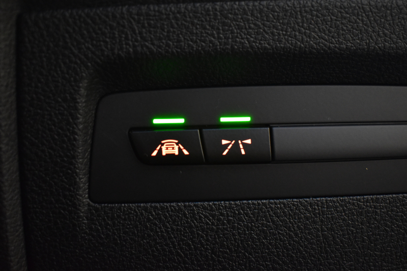 BMW Mシリーズ M2 MDCT 7速DCT LCI後期 ﾋｰﾀｰ付黒革 ﾍｷｻｺﾞﾅﾙLEDﾍｯﾄﾞﾗｲﾄ&ﾃｰﾙ ﾀｯﾁﾊﾟﾈﾙHDDﾅﾋﾞ Bｶﾒﾗ ﾘｱPDC 19AW 車線逸脱&歩行者警告 衝突軽減ﾌﾞﾚｰｷ ｶｰﾎﾞﾝｲﾝﾃﾘｱ 2年保証