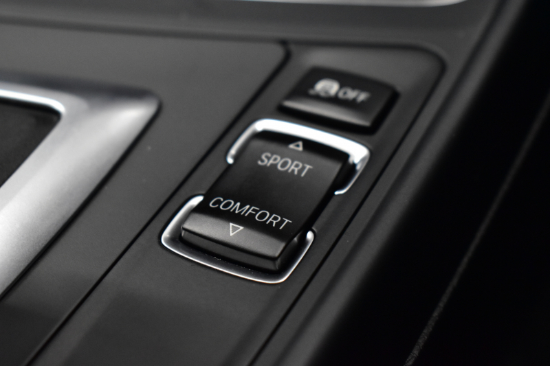 BMW Mシリーズ M2 MDCT 7速DCT LCI後期 ﾋｰﾀｰ付黒革 ﾍｷｻｺﾞﾅﾙLEDﾍｯﾄﾞﾗｲﾄ&ﾃｰﾙ harman/kardon ﾀｯﾁﾊﾟﾈﾙHDDﾅﾋﾞ Bｶﾒﾗ ﾘｱPDC 19AW 車線逸脱&歩行者警告 衝突軽減ﾌﾞﾚｰｷ ｶｰﾎﾞﾝｲﾝﾃﾘｱ ｱｲﾊﾞｯﾊﾀﾞｳﾝｻｽ 2年保証