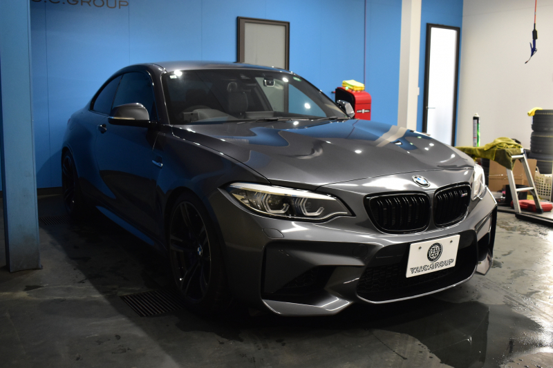 BMW Mシリーズ M2 MDCT 7速DCT LCI後期 ﾋｰﾀｰ付黒革 ﾍｷｻｺﾞﾅﾙLEDﾍｯﾄﾞﾗｲﾄ&ﾃｰﾙ harman/kardon ﾀｯﾁﾊﾟﾈﾙHDDﾅﾋﾞ Bｶﾒﾗ ﾘｱPDC 19AW 車線逸脱&歩行者警告 衝突軽減ﾌﾞﾚｰｷ ｶｰﾎﾞﾝｲﾝﾃﾘｱ ｱｲﾊﾞｯﾊﾀﾞｳﾝｻｽ 2年保証