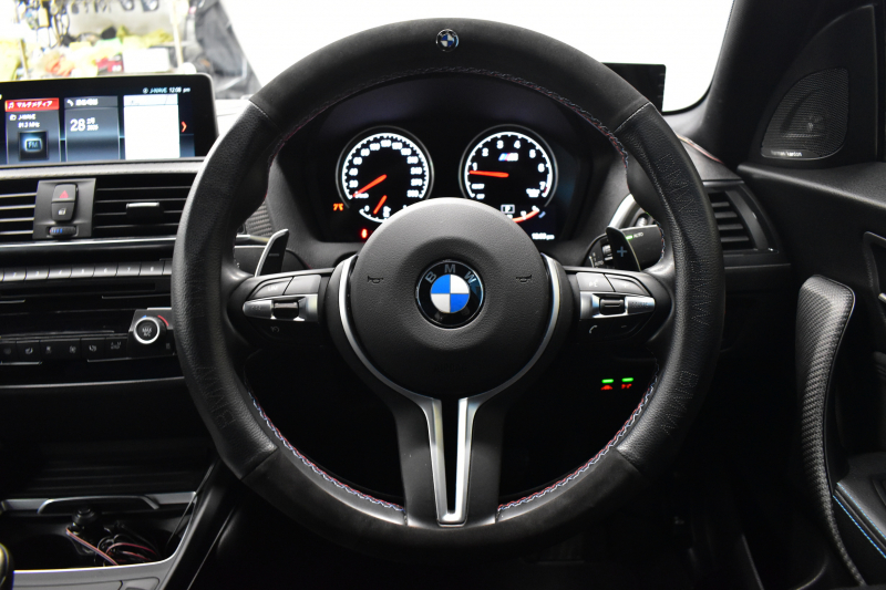 BMW Mシリーズ M2 MDCT 7速DCT LCI後期 ﾋｰﾀｰ付黒革 ﾍｷｻｺﾞﾅﾙLEDﾍｯﾄﾞﾗｲﾄ&ﾃｰﾙ harman/kardon ﾀｯﾁﾊﾟﾈﾙHDDﾅﾋﾞ Bｶﾒﾗ ﾘｱPDC 19AW 車線逸脱&歩行者警告 衝突軽減ﾌﾞﾚｰｷ ｶｰﾎﾞﾝｲﾝﾃﾘｱ ｱｲﾊﾞｯﾊﾀﾞｳﾝｻｽ 2年保証