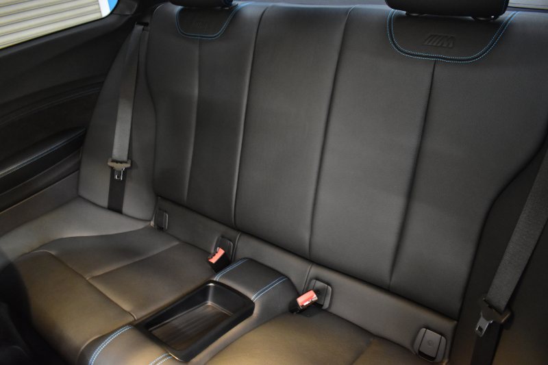 BMW Mシリーズ M2 MDCT 7速DCT LCI後期 ﾋｰﾀｰ付黒革 ﾍｷｻｺﾞﾅﾙLEDﾍｯﾄﾞﾗｲﾄ&ﾃｰﾙ harman/kardon ﾀｯﾁﾊﾟﾈﾙHDDﾅﾋﾞ Bｶﾒﾗ ﾘｱPDC 19AW 車線逸脱&歩行者警告 衝突軽減ﾌﾞﾚｰｷ ｶｰﾎﾞﾝｲﾝﾃﾘｱ ｱｲﾊﾞｯﾊﾀﾞｳﾝｻｽ 2年保証