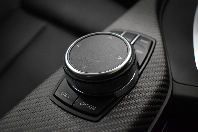 BMW Mシリーズ M2 MDCT 7速DCT LCI後期 ﾋｰﾀｰ付黒革 ﾍｷｻｺﾞﾅﾙLEDﾍｯﾄﾞﾗｲﾄ&ﾃｰﾙ harman/kardon ﾀｯﾁﾊﾟﾈﾙHDDﾅﾋﾞ Bｶﾒﾗ ﾘｱPDC 19AW 車線逸脱&歩行者警告 衝突軽減ﾌﾞﾚｰｷ ｶｰﾎﾞﾝｲﾝﾃﾘｱ ｱｲﾊﾞｯﾊﾀﾞｳﾝｻｽ 2年保証