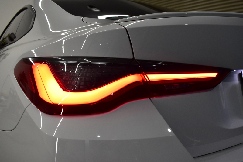 BMW 4シリーズ 420iｸﾞﾗﾝｸｰﾍﾟ Mｽﾎﾟｰﾂ ｻｳﾝﾄﾞ&ﾊｲﾗｲﾝ&ｺﾝﾌｫｰﾄP ﾋｰﾀｰ付黒革 ﾊｰﾏﾝｶｰﾄﾞﾝ 19AW LEDﾍｯﾄﾞﾗｲﾄ 追従ACC LCW ﾗｲﾌﾞｺｸﾋﾟｯﾄ ﾀｯﾁﾊﾟﾈﾙﾅﾋﾞ全周囲ｶﾒﾗ Apple Car Play ﾌﾙｾｸﾞTV  2年保証