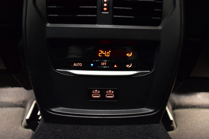 BMW 4シリーズ 420iｸﾞﾗﾝｸｰﾍﾟ Mｽﾎﾟｰﾂ ｻｳﾝﾄﾞ&ﾊｲﾗｲﾝ&ｺﾝﾌｫｰﾄP ﾋｰﾀｰ付黒革 ﾊｰﾏﾝｶｰﾄﾞﾝ 19AW LEDﾍｯﾄﾞﾗｲﾄ 追従ACC LCW ﾗｲﾌﾞｺｸﾋﾟｯﾄ ﾀｯﾁﾊﾟﾈﾙﾅﾋﾞ全周囲ｶﾒﾗ Apple Car Play ﾌﾙｾｸﾞTV  2年保証