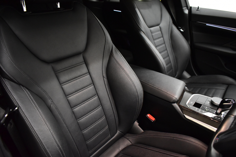 BMW 4シリーズ 420iｸﾞﾗﾝｸｰﾍﾟ Mｽﾎﾟｰﾂ ｻｳﾝﾄﾞ&ﾊｲﾗｲﾝ&ｺﾝﾌｫｰﾄP ﾋｰﾀｰ付黒革 ﾊｰﾏﾝｶｰﾄﾞﾝ 19AW LEDﾍｯﾄﾞﾗｲﾄ 追従ACC LCW ﾗｲﾌﾞｺｸﾋﾟｯﾄ ﾀｯﾁﾊﾟﾈﾙﾅﾋﾞ全周囲ｶﾒﾗ Apple Car Play ﾌﾙｾｸﾞTV  2年保証