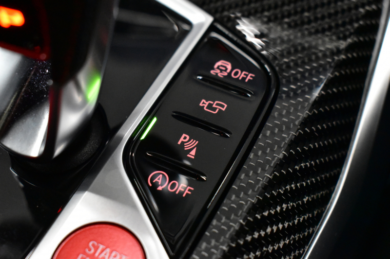 BMW Mシリーズ M4ｸｰﾍﾟ ｺﾝﾍﾟﾃｨｼｮﾝ 新車保証R7年6月迄 後輪駆動FR車 ﾋｰﾀｰ&ﾍﾞﾝﾁﾚｰｼｮﾝ付黒革Mｽﾎﾟｰﾂｼｰﾄ ﾚｰｻﾞｰLEDﾍｯﾄﾞﾗｲﾄ ACC HUD Mｽﾎﾟｰﾂﾃﾞﾌ Mｺﾝﾊﾟｳﾝﾄﾞﾌﾞﾚｰｷ 可変Mｻｽ ﾗｲﾌﾞｺｯｸﾋﾟｯﾄ全周囲ｶﾒﾗ LCW Apple Car Play ﾌﾙｾｸﾞ harman/kardon 19&20AW 2年保証