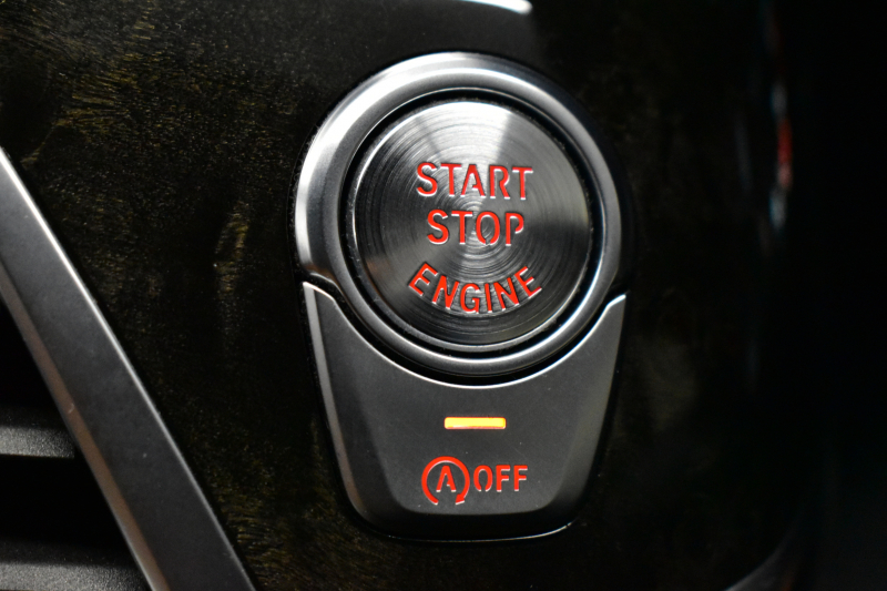 BMW 7シリーズ 740i Mｽﾎﾟｰﾂ ｻﾝﾙｰﾌ ﾚｰｻﾞｰLEDﾍｯﾄﾞﾗｲﾄ 前席ﾏｯｻｰｼﾞ全席ﾋｰﾀｰ&ﾍﾞﾝﾁﾚｰｼｮﾝ付茶革 ACC HUD ﾊｰﾏﾝｶｰﾄﾞﾝ ﾀｯﾁﾊﾟﾈﾙﾅﾋﾞ3Dﾋﾞｭｰﾌﾙｾｸﾞ LCW 液晶ﾒｰﾀｰ 20AW 車線逸脱&歩行者警告 衝突軽減ﾌﾞﾚｰｷ 電動ﾄﾗﾝｸ ﾃﾞｨｽﾌﾟﾚｲｷｰ 2年保証