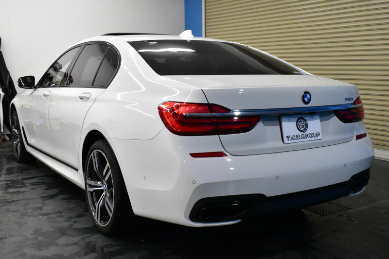 BMW 7シリーズ 740i Mｽﾎﾟｰﾂ ｻﾝﾙｰﾌ ﾚｰｻﾞｰLEDﾍｯﾄﾞﾗｲﾄ 前席ﾏｯｻｰｼﾞ全席ﾋｰﾀｰ&ﾍﾞﾝﾁﾚｰｼｮﾝ付茶革 ACC HUD ﾊｰﾏﾝｶｰﾄﾞﾝ ﾀｯﾁﾊﾟﾈﾙﾅﾋﾞ3Dﾋﾞｭｰﾌﾙｾｸﾞ LCW 液晶ﾒｰﾀｰ 20AW 車線逸脱&歩行者警告 衝突軽減ﾌﾞﾚｰｷ 電動ﾄﾗﾝｸ ﾃﾞｨｽﾌﾟﾚｲｷｰ 2年保証