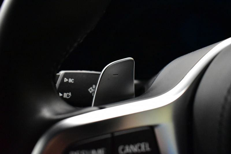 BMW 2シリーズ M240iXﾄﾞﾗｲﾌﾞ ｸｰﾍﾟ 新車保証R8年8月迄 1ｵｰﾅｰ 4WD MｽﾎﾟｰﾂｼｰﾄP ｶｰﾌﾞﾄﾞﾃﾞｨｽﾌﾟﾚｲ ﾋｰﾀｰ付黒革Mｽﾎﾟｰﾂｼｰﾄ 可変Mｻｽ Mｺﾝﾊﾟｳﾝﾄﾞﾌﾞﾚｰｷ ACC HUD BMWﾗｲﾌﾞｺｯｸﾋﾟｯﾄ ﾅﾋﾞ全周囲ｶﾒ  ｱｯﾌﾟﾙｶｰﾌﾟﾚｲ LEDﾍｯﾄﾞﾗｲﾄ Mｽﾎﾟｰﾂﾃﾞﾌ  2年保証