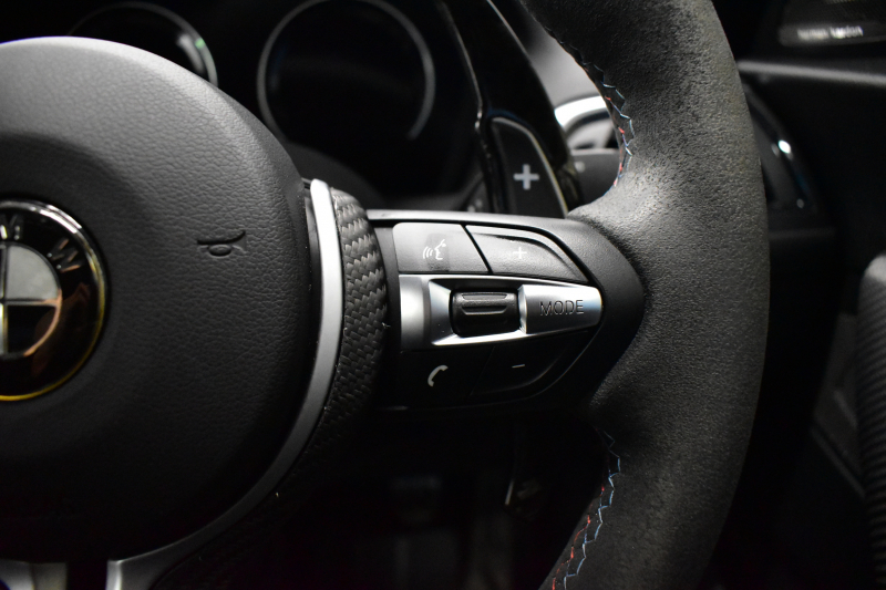 BMW Mシリーズ M2 ｸｰﾍﾟ MDCT 7速DCT LCI後期 ｾﾚｸﾄ&MﾄﾞﾗｲﾊﾞｰｽﾞP ｻﾝR 最高速270㎞/h Mﾊﾟﾌｫｽﾃｱﾘﾝｸﾞ ﾍｷｻｺﾞﾅﾙLEDﾍｯﾄﾞﾗｲﾄ&ﾃｰﾙ ﾋｰﾀｰ付黒革 harman/kardon ﾀｯﾁﾊﾟﾈﾙHDDﾅﾋﾞBｶﾒﾗ 19AW 車線逸脱&歩行者警告 衝突軽減ﾌﾞﾚｰｷ ｶｰﾎﾞﾝｲﾝﾃﾘｱ  2年保証