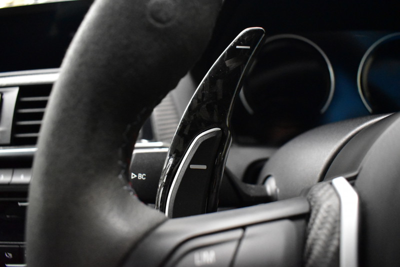 BMW Mシリーズ M2 ｸｰﾍﾟ MDCT 7速DCT LCI後期 ｾﾚｸﾄ&MﾄﾞﾗｲﾊﾞｰｽﾞP ｻﾝR 最高速270㎞/h Mﾊﾟﾌｫｽﾃｱﾘﾝｸﾞ ﾍｷｻｺﾞﾅﾙLEDﾍｯﾄﾞﾗｲﾄ&ﾃｰﾙ ﾋｰﾀｰ付黒革 harman/kardon ﾀｯﾁﾊﾟﾈﾙHDDﾅﾋﾞBｶﾒﾗ 19AW 車線逸脱&歩行者警告 衝突軽減ﾌﾞﾚｰｷ ｶｰﾎﾞﾝｲﾝﾃﾘｱ  2年保証