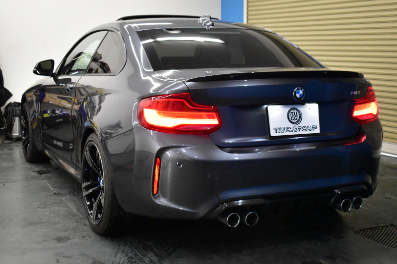 BMW Mシリーズ M2 ｸｰﾍﾟ MDCT 7速DCT LCI後期 ｾﾚｸﾄ&MﾄﾞﾗｲﾊﾞｰｽﾞP ｻﾝR 最高速270㎞/h Mﾊﾟﾌｫｽﾃｱﾘﾝｸﾞ ﾍｷｻｺﾞﾅﾙLEDﾍｯﾄﾞﾗｲﾄ&ﾃｰﾙ ﾋｰﾀｰ付黒革 harman/kardon ﾀｯﾁﾊﾟﾈﾙHDDﾅﾋﾞBｶﾒﾗ 19AW 車線逸脱&歩行者警告 衝突軽減ﾌﾞﾚｰｷ ｶｰﾎﾞﾝｲﾝﾃﾘｱ  2年保証