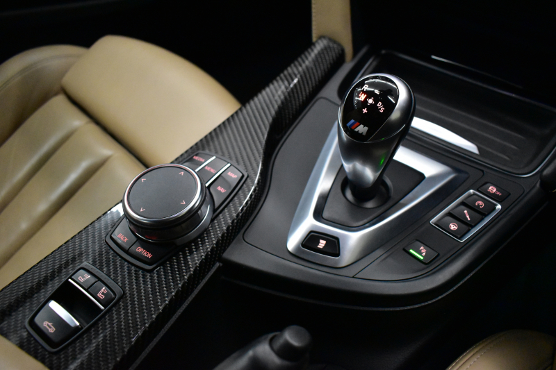 BMW Mシリーズ M4 ｶﾌﾞﾘｵﾚ ｺﾝﾍﾟﾃｨｼｮﾝ 450馬力 LCI後期  1ｵｰﾅｰ ｿﾉﾏﾍﾞｰｼﾞｭﾚｻﾞｰﾒﾘﾉ ﾚｻﾞｰﾀﾞｯｼｭﾎﾞｰﾄﾞ 可変Mｻｽ ﾍｷｻｺﾞﾅﾙLED&ﾃｰﾙ ｴｱｶﾗｰ LCW 専用鍛造20AW ﾀｯﾁﾊﾟﾈﾙﾅﾋﾞBｶﾒﾗ ﾊｰﾏﾝｶｰﾄﾞﾝ 2年保証